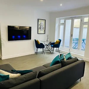  Apartment Rock 19 United Kingdom